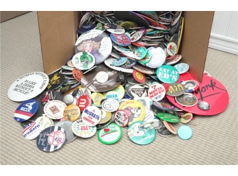 Huge Collection Of Vintage Pop Culture Pin-Back Buttons & Memorabilia