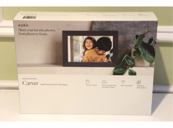 Aura Carver 10.1' Digital Photo Frame (In Box)