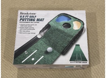 Brookstone 8.5 Ft Golf Putting Mat (In Box)