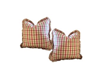 Accessories - Throw Pillows - Gingham Pattern