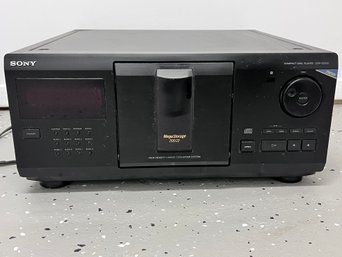 Sony 150 Disc CD Player Model CDP-CX210
