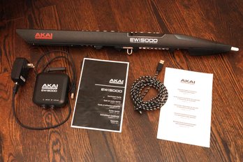 Akai EWI5000 Electronic Wind Instrument With Accessories