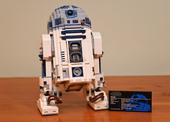 Lego R2-D2