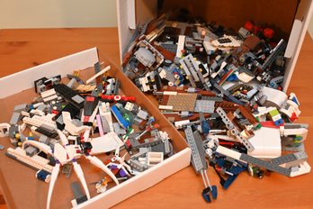 Large Collection Of Assorted Lego Pieces