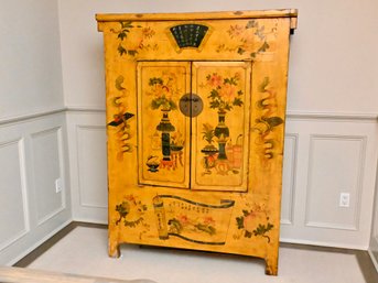 19th Century Chinese Chinoiserie Cabinet