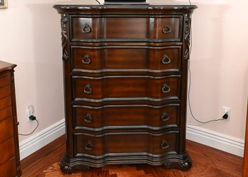 Traditional 5 Drawer Chest Of Drawers