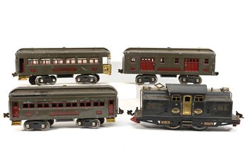Gray Lionel 318 Loco  332, 339, 341 Passenger Cars Standard Gauge Prewar