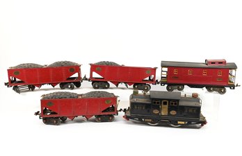 Lionel Coal Train: 318E Loco, (3) 516 Hoppers  517 Caboose Standard Gauge Prewar