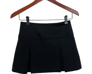 Sun-deh Black Short Pleated Skirt Size 00