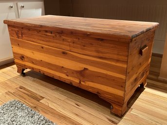 Lane Cedar Chest