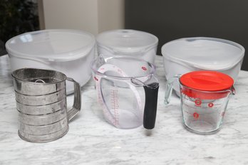 Set Of Plastic Bowls And Pyrex Measuring Cup Extras