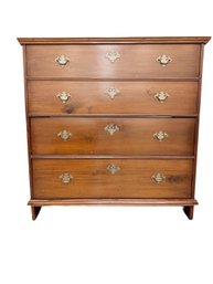 Pine Blanket Chest With Hinged Top