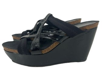 Donald Pliner Bethea Patent Wedge Shoes Size 7.5