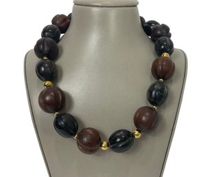 Wooden Beads Choker Necklace