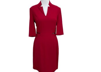 Tahari Arthur S Levin Red Dress With Zipper Details Size 6