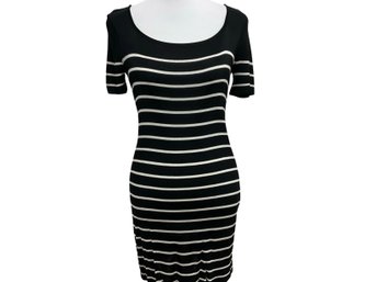 Laundry By Shelli Segal Black & White Striped Dress Size Small