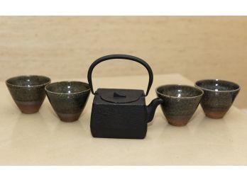 Cast Iron Japanese Teapot With Handcrafted Cups