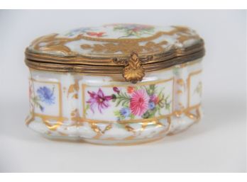 An Floral Inspired Multicolor Trinket Box