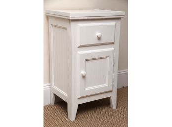 Eagle Furniture White Side Table Cabinet
