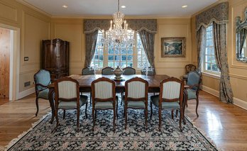 Excellent Chippendale French Carved Dining Table W/Two Leaves & Ten Upholstered Chairs Set Emilia Interior #32