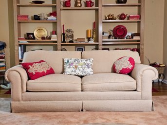 Beautiful White Lee Industries Sofa/Couch 32'H X 82'L X 31'D #245