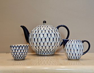Lomonosov Imperial Russian Porcelain In The Classic Cobalt Blue Net 22K Pattern Teapot Creamer And Cup  #94