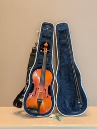 Antonius Stradivarius Faciebat Cremona (1713) German Copy Cased #134