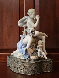 Antique Italian Triade Figurine Young Lovers With Cupid  #90
