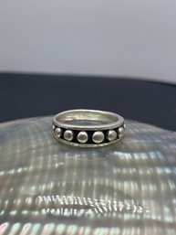 Polka Dot Design / Pebbled Band Sterling Silver Ring, Marked 925, Size 8