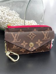 Cardholder Wallet In The Style Of Louis Vuitton, Unused, Gold Toned Hardware, Red Lining, Monogram Pattern