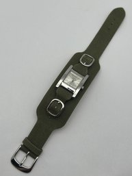 GUESS Watch With Buckle Straps, Leather & Canvas Band,  6-7.5 Inch