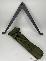 Vietnam Era M16 Colts Bipod 62/22 With US Military Case