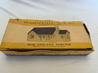 Plasticville New England Rancher