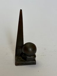 World's Fair Decor Piece