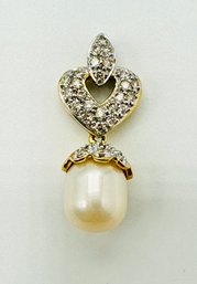 18KT Yellow Gold Pearl Dropped Pendant'# 2394