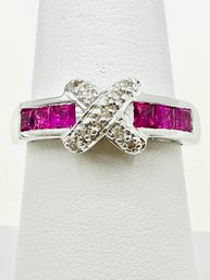 14 Karat White Gold Natural Diamond And Natural Ruby Ring Size 7 - J11566