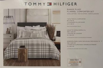 Tommy Hilfiger 'Range Plaid' Twin Flannel Comforter Set