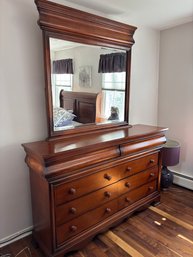 Thomasville Vignettes Wood Dresser With Attached Mirror