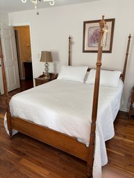 Vintage Heywood Wakefield Four Poster Full Size Maple Wood Bed, Frame Mattress, Box Spring And Linens