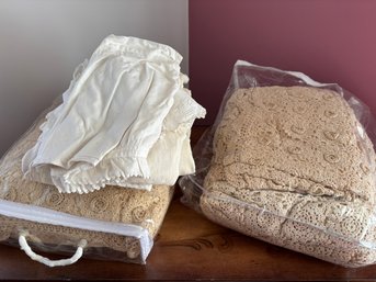 Vintage Linens And Lace