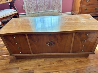 1966 Mid-Century Lane Cedar Chest