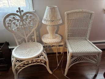 Adorable Children's Wicker/rattan Set: Two Chairs, Table And Lamp