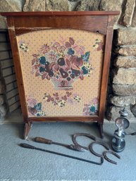 Fireplace Lot: Screen, Horseshoes, Lamp