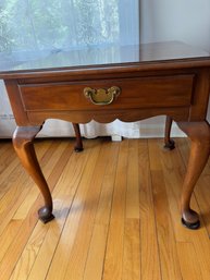 Pair Of Henkel Harris Virginia Galleries Queen Anne Style End Tables