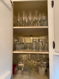 Large Glassware Lot