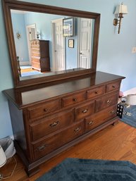 Ethan Allen Classic Manor Dresser