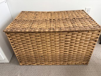 Large Woven Water Hyacinth Storage Trunk With Lid