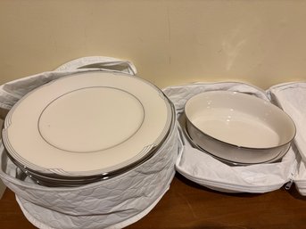 Noritake Sterling Cove 14 Dinner Plates And Two Serving Bowls