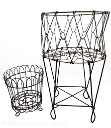 Collapsible Wire & Footed Plant Stand Baskets