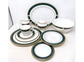 79 Pieces Classic Edition By Lenox